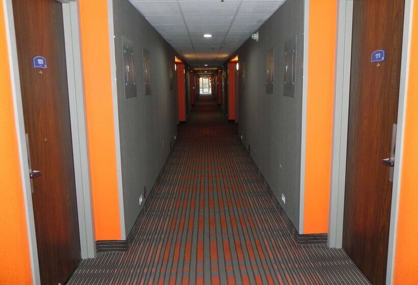 בית מלון כפרי Howard Johnson By Wyndham Lexington