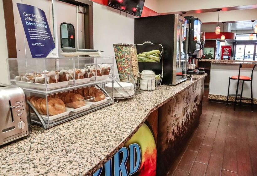 فندق Howard Johnson By Wyndham Ocala Fl I 75