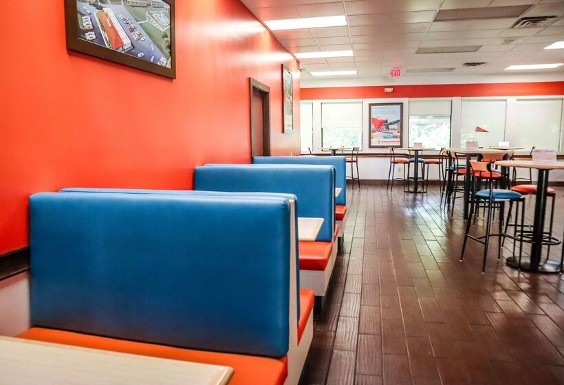 فندق Howard Johnson By Wyndham Ocala Fl I 75