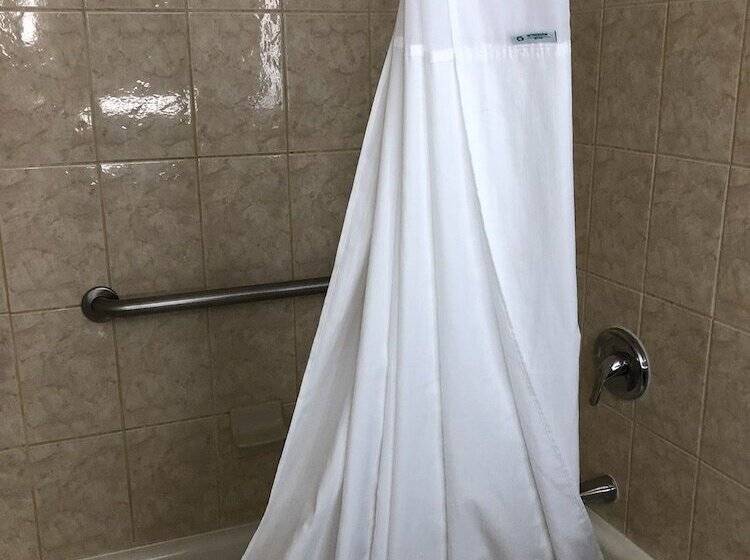 فندق Howard Johnson By Wyndham Winter Haven Fl