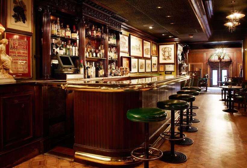 ホテル Huntington