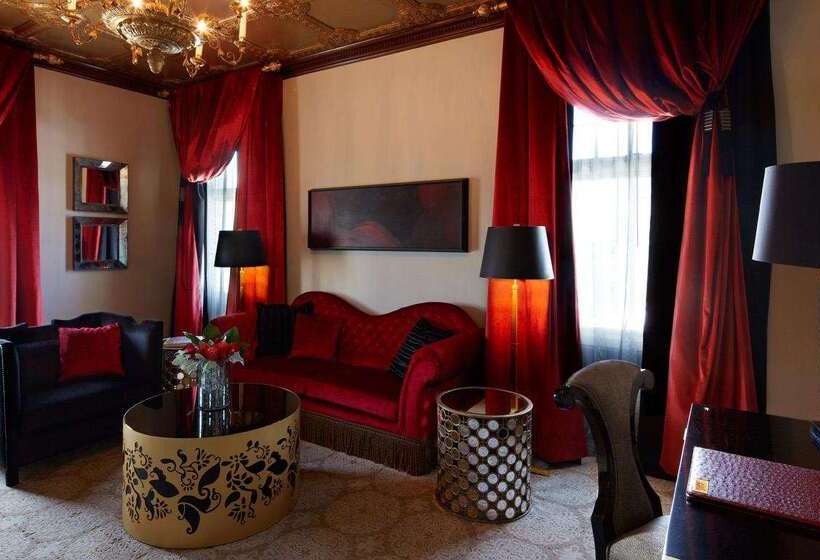 ホテル Huntington