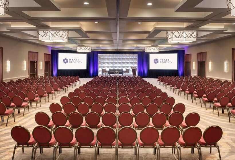 Отель Hyatt Regency Louisville