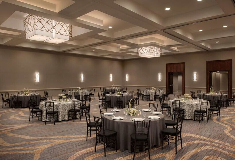 Отель Hyatt Regency Louisville