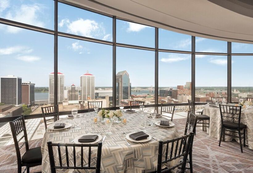 Отель Hyatt Regency Louisville