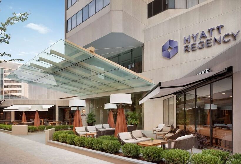 Отель Hyatt Regency Louisville
