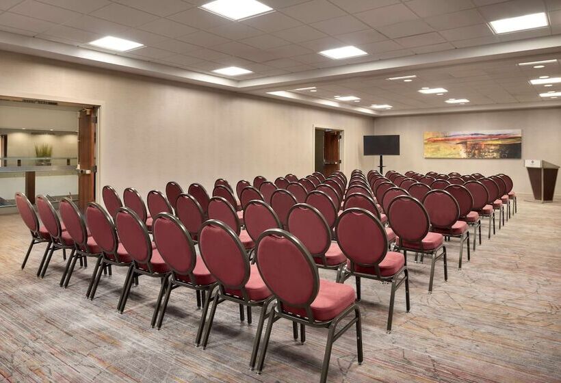 Отель Hyatt Regency Louisville