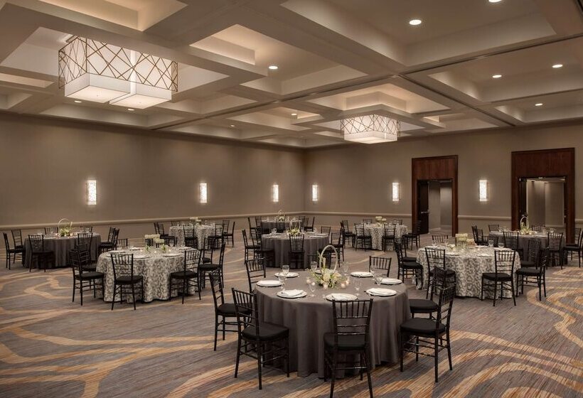 Отель Hyatt Regency Louisville