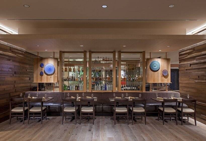 Отель Hyatt Regency Louisville