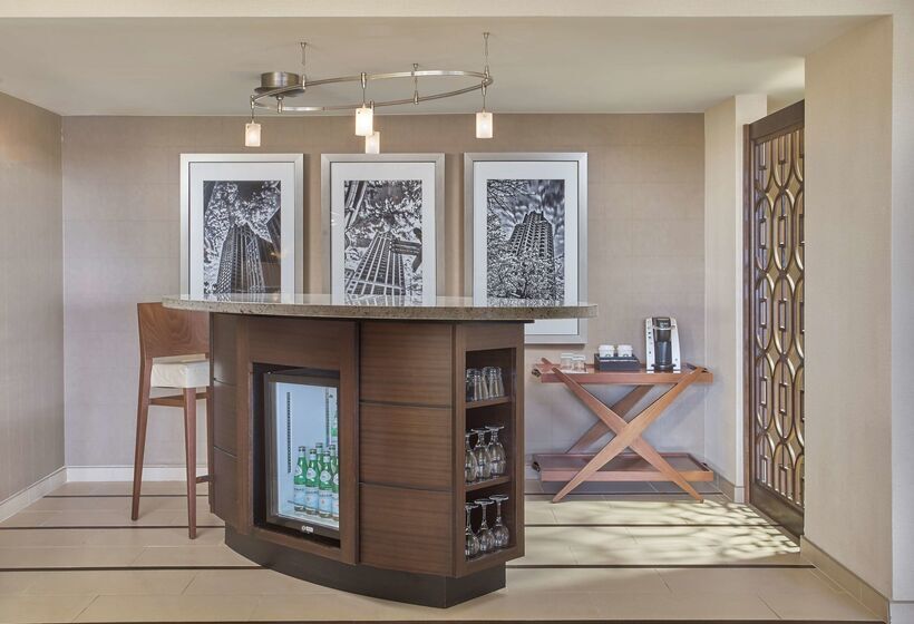 هتل Hyatt Regency Milwaukee