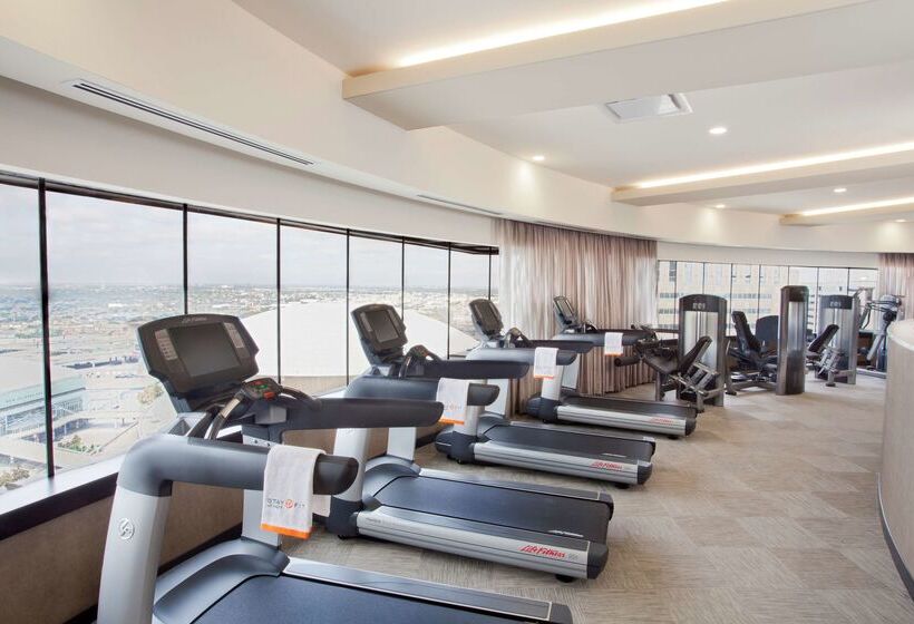 هتل Hyatt Regency New Orleans