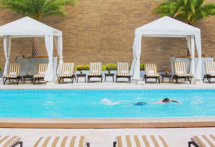 هتل Hyatt Regency New Orleans