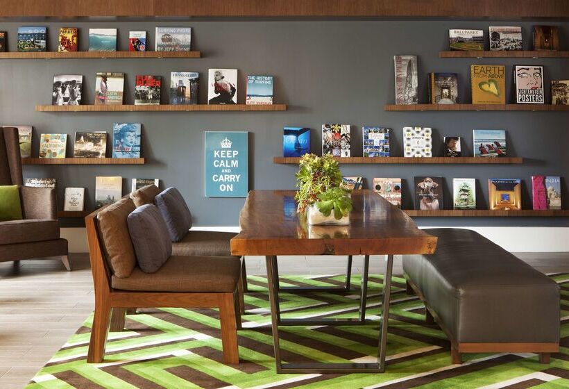 فندق Hyatt Regency Newport Beach