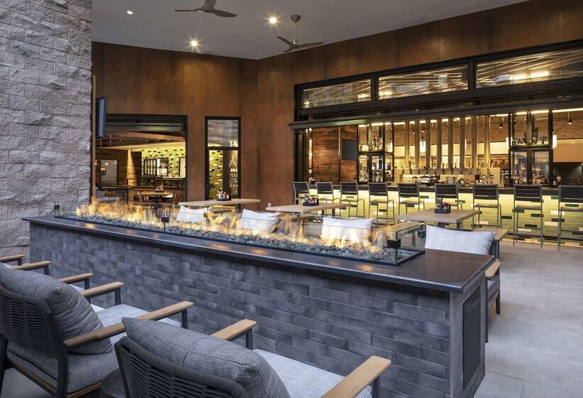 Отель Hyatt Regency Phoenix