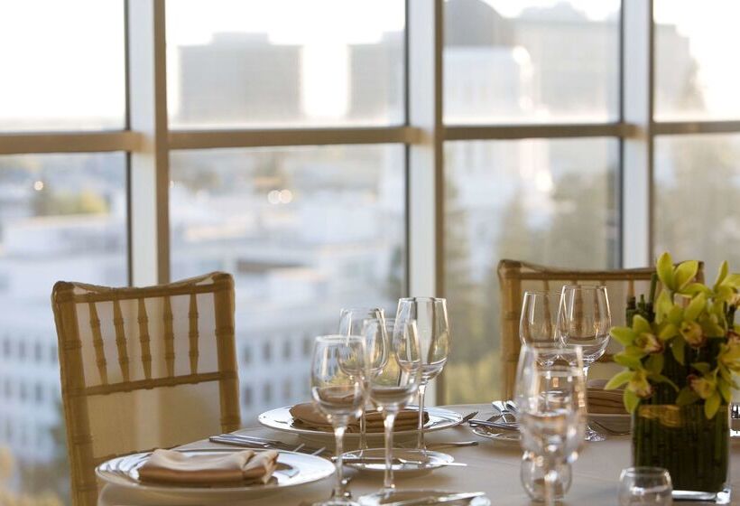 Отель Hyatt Regency Sacramento