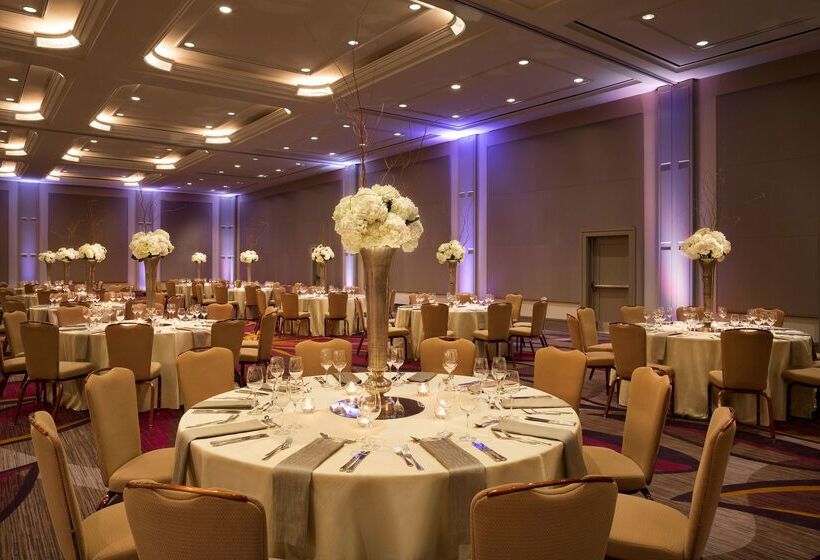 Отель Hyatt Regency Sacramento