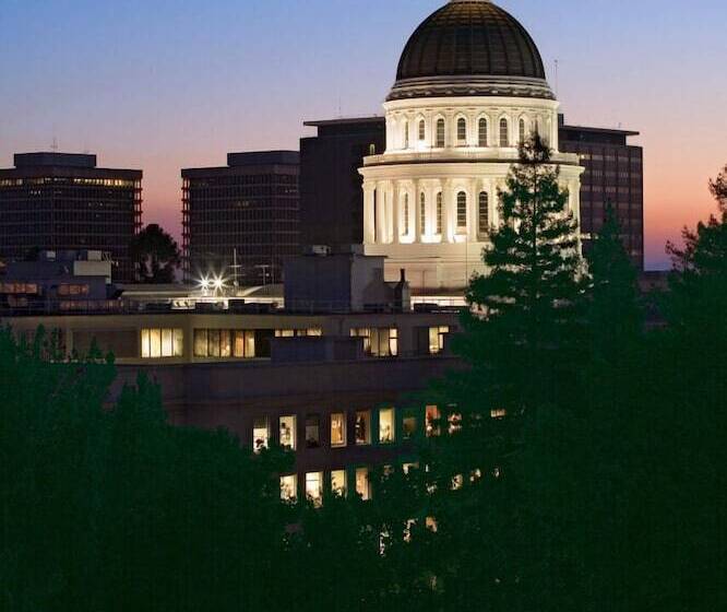 Отель Hyatt Regency Sacramento