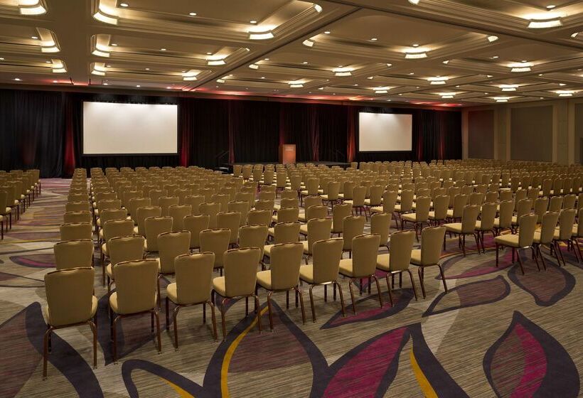 Отель Hyatt Regency Sacramento