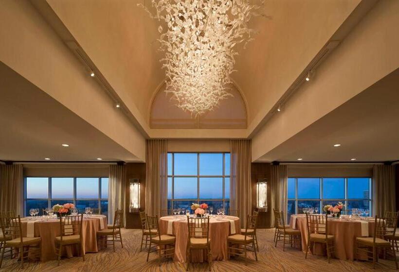 Отель Hyatt Regency Sacramento