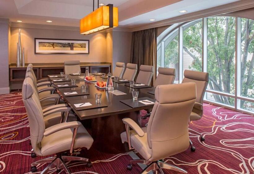 Отель Hyatt Regency Sacramento