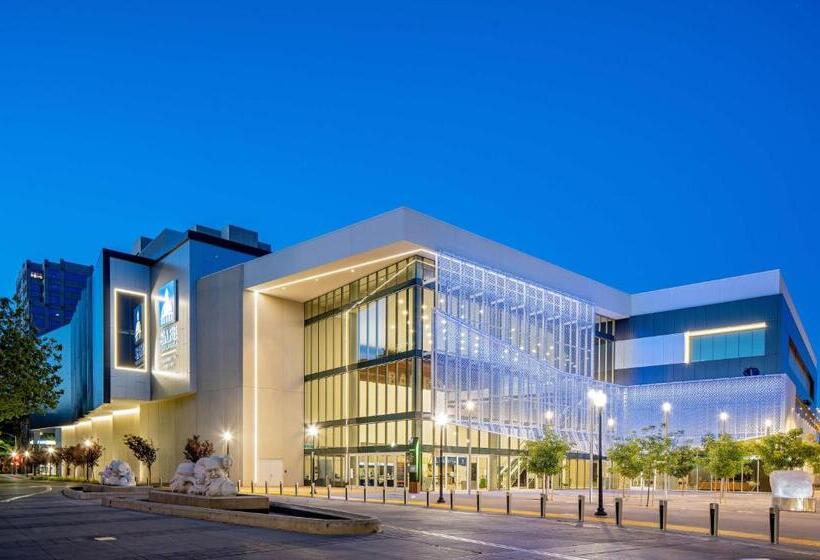 Отель Hyatt Regency Sacramento