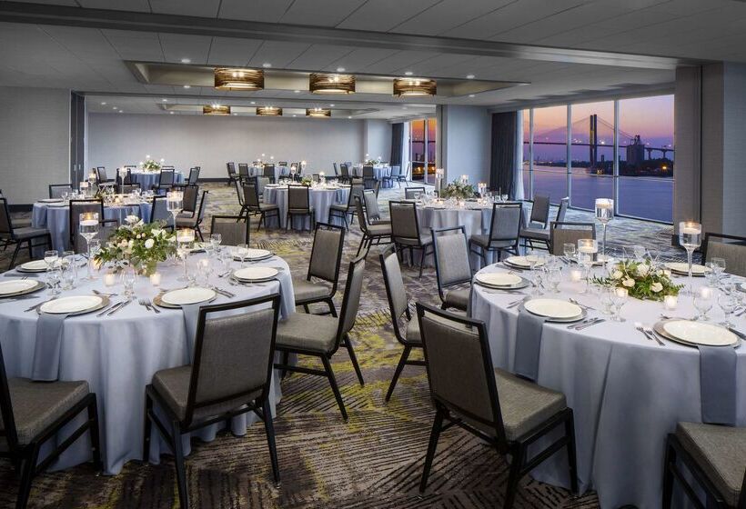 هتل Hyatt Regency Savannah