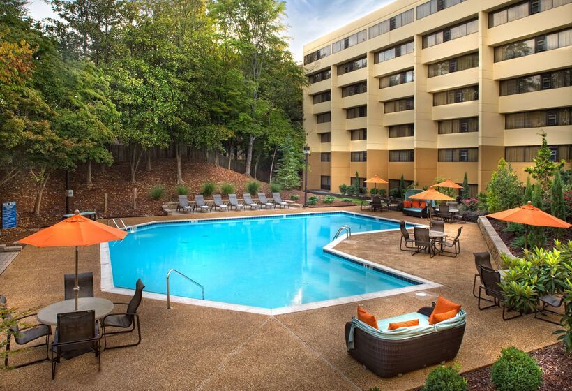 Отель Hyatt Regency Suites Atlanta Northwest