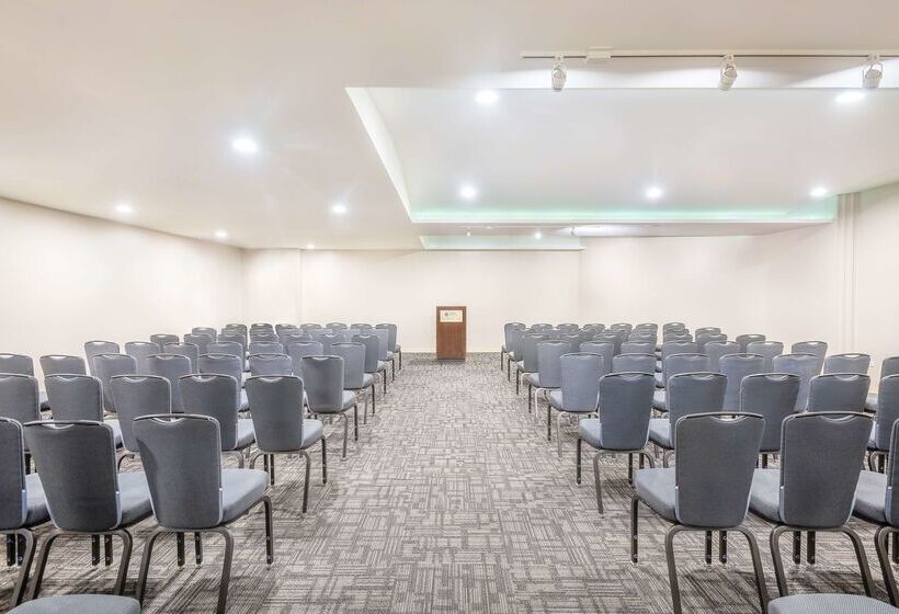 酒店 Hyatt Regency Waikiki Beach Resort & Spa