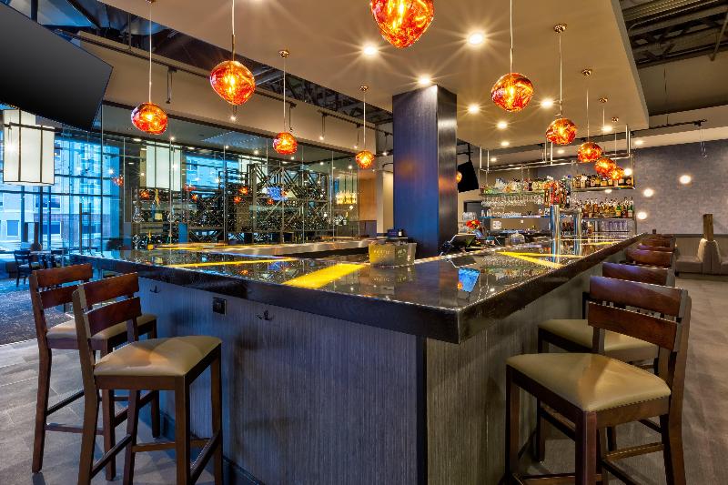 בית מלון כפרי Indigo Rochester Mayo Clinic Area