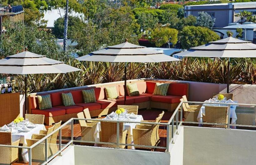 ホテル Casa Loma Beach