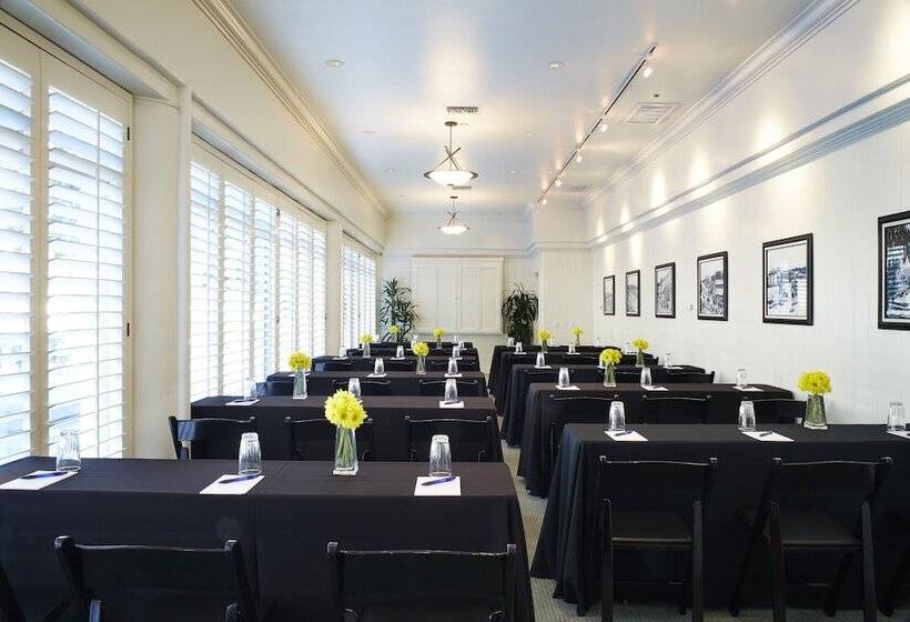 ホテル Casa Loma Beach