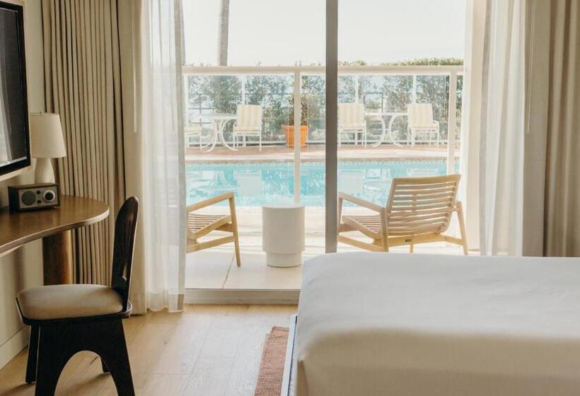 ホテル Casa Loma Beach