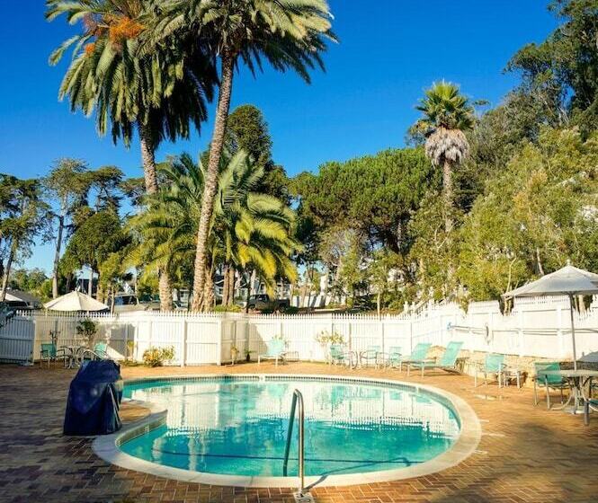 فندق Inn At Morro Bay