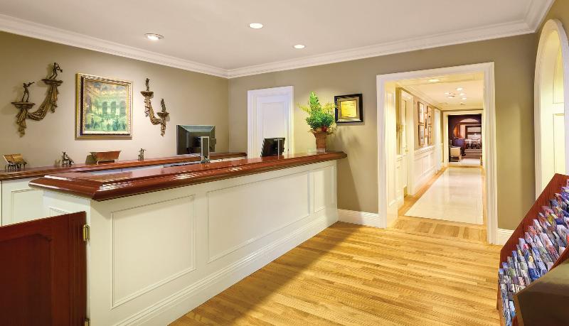 ホテル Inn At The Opera