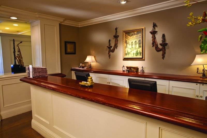 ホテル Inn At The Opera