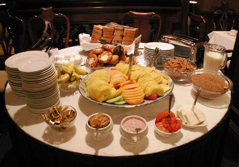 ホテル Inn At The Opera