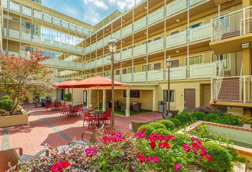 Inn At The Peachtrees, Ascend Hotel Collection