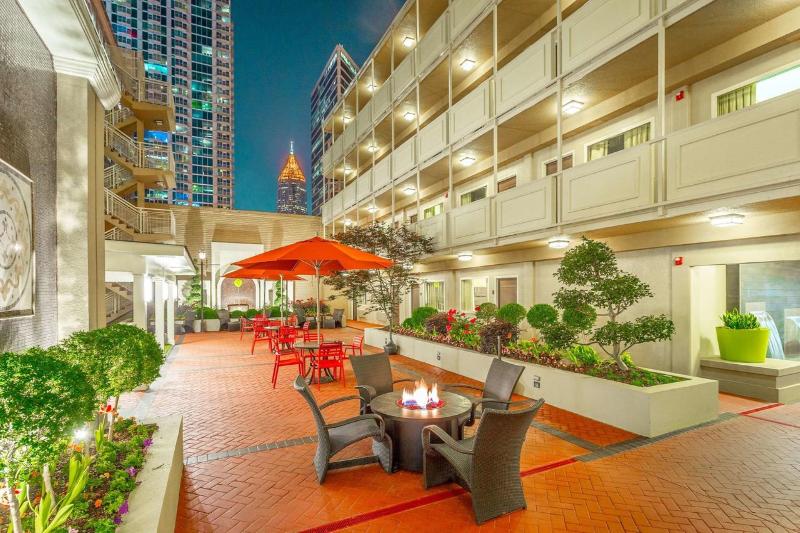 Inn At The Peachtrees, Ascend Hotel Collection