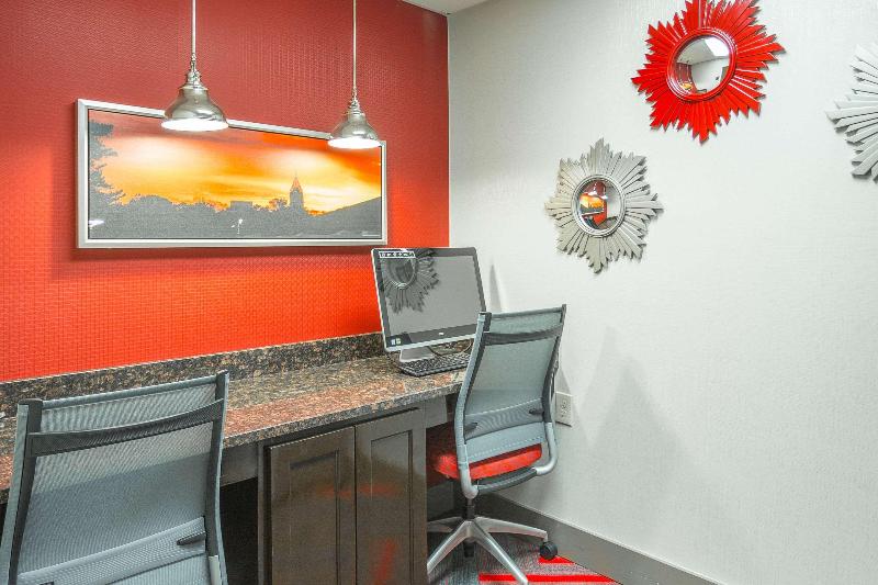 Inn At The Peachtrees, Ascend Hotel Collection