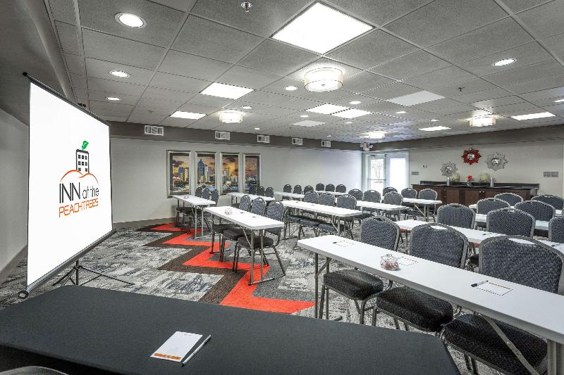 Inn At The Peachtrees, Ascend Hotel Collection