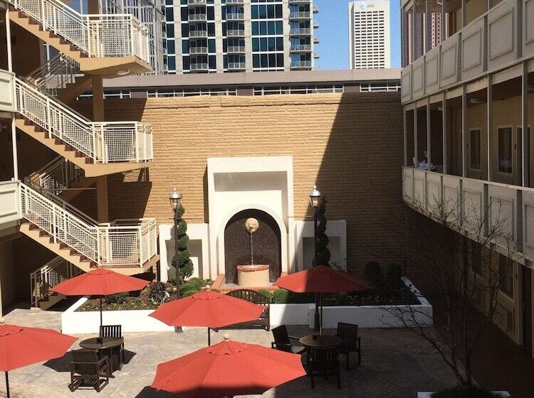 Inn At The Peachtrees, Ascend Hotel Collection