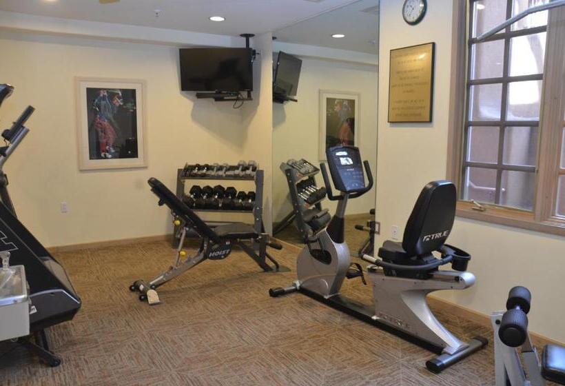 Отель Inn On The Alameda