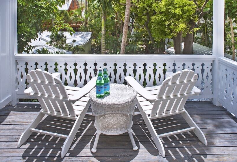 فندق Island City House