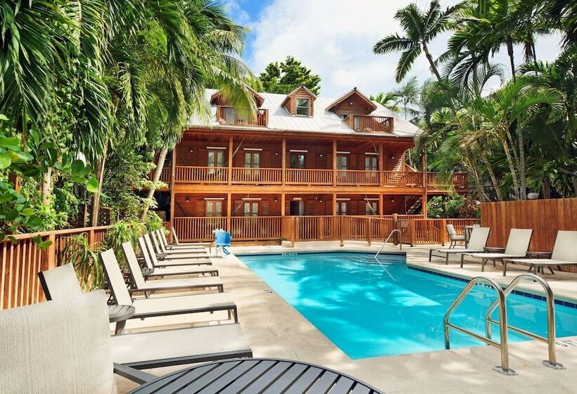 فندق Island City House