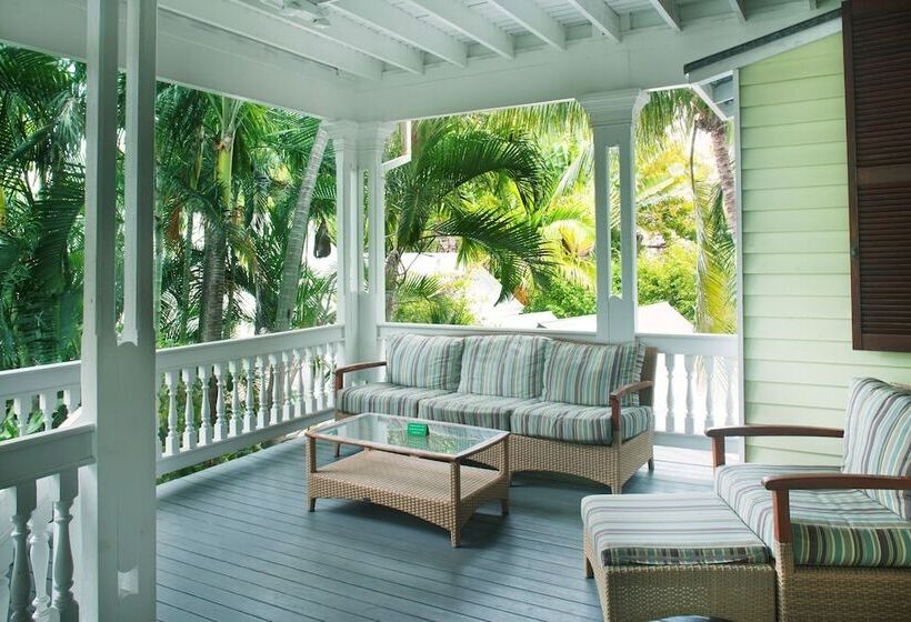 فندق Island City House