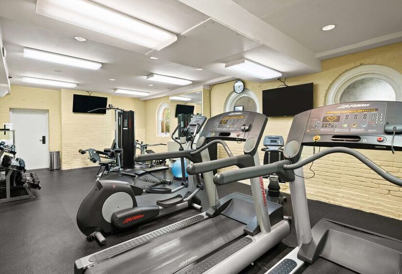 בית מלון כפרי Jekyll Island Club Resort