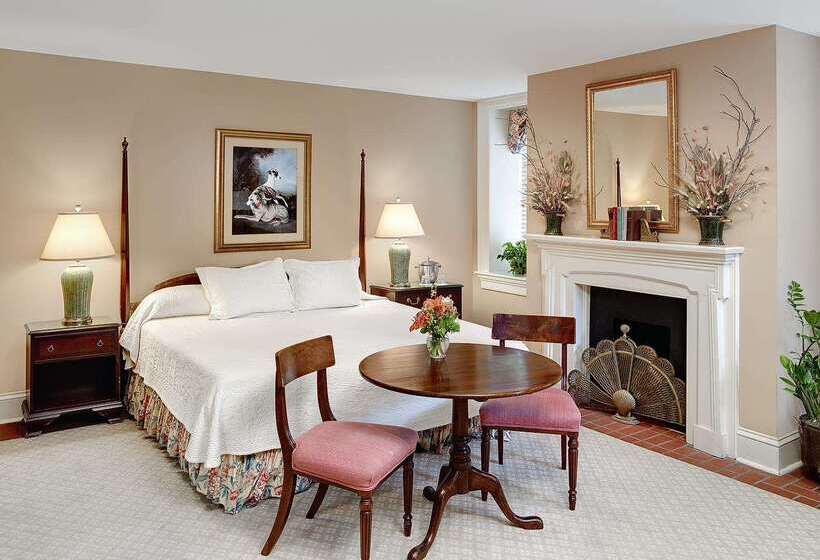 בית מלון כפרי John Rutledge House Inn