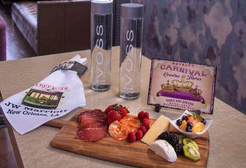 هتل Jw Marriott New Orleans