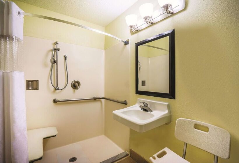 בית מלון כפרי La Quinta Inn & Suites By Wyndham Baltimore S. Glen Burnie