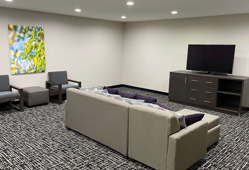 فندق La Quinta Inn & Suites By Wyndham Indianapolis Downtown